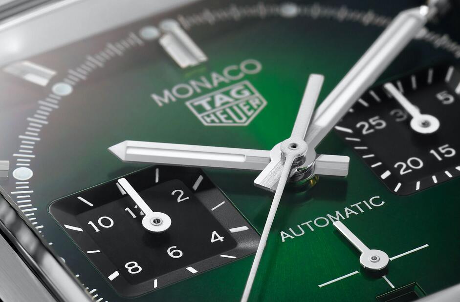 Classic TAG Heuer 2021 Grand Prix de Monaco Historique Green Dial Chronograph Replica 3